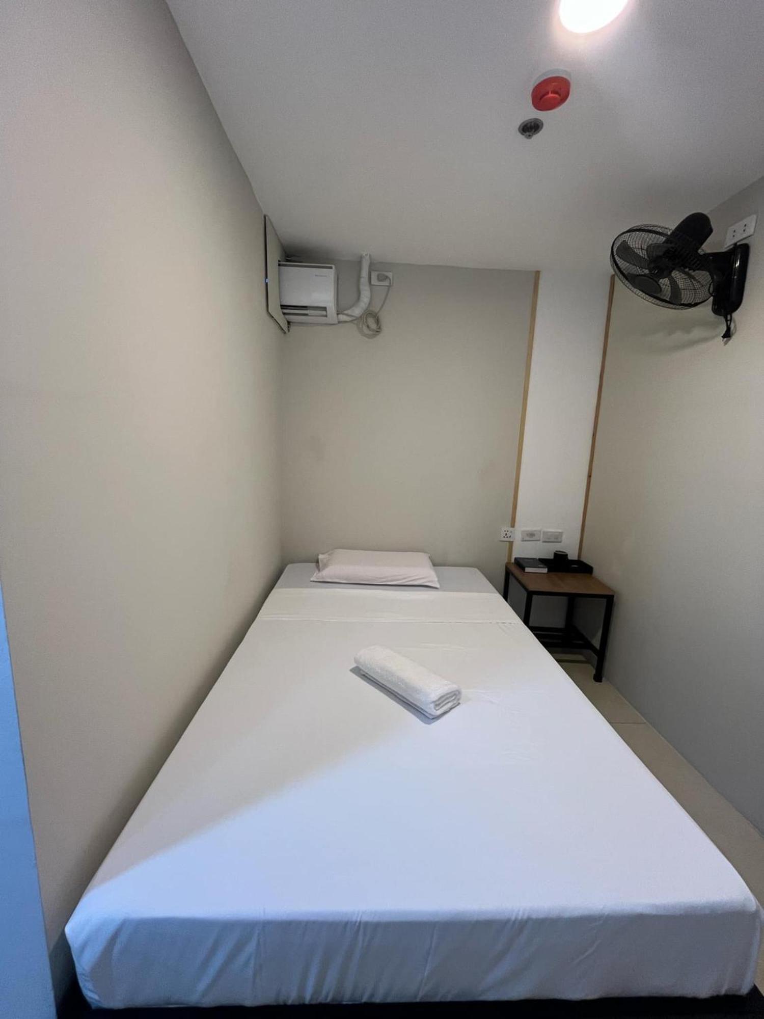 Maine City Residences Tramo Pasay Exterior foto